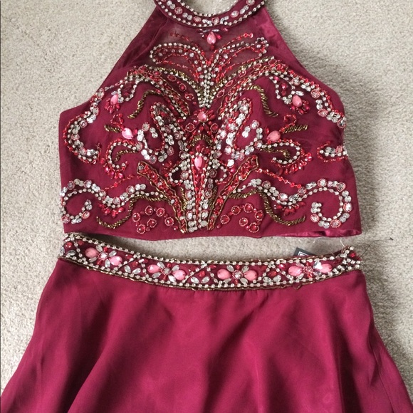 Prom or Homecoming dress - Picture 3 of 3